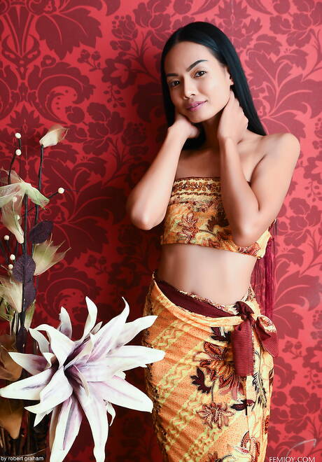 Femjoy are proud to present you with xxx pics featuring Magen demonstrating well-done shape