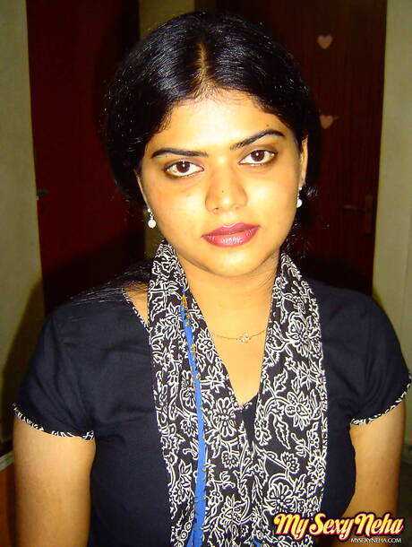 My Sexy Neha pleased to share with you xxx picture gallery with Neha Nair unveiling sexy shape