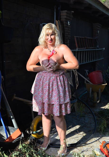 TAC Amateurs offers a xxx picture gallery with Melody xxx gallery 269975