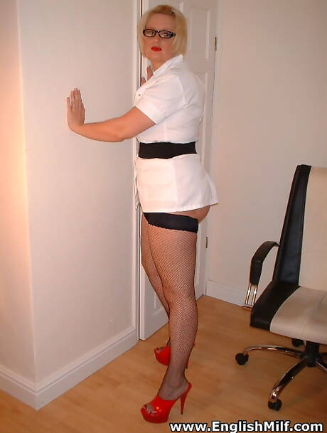 English Milf are proud to present you with a xxx photos featuring Daniella English xxx gallery 231185